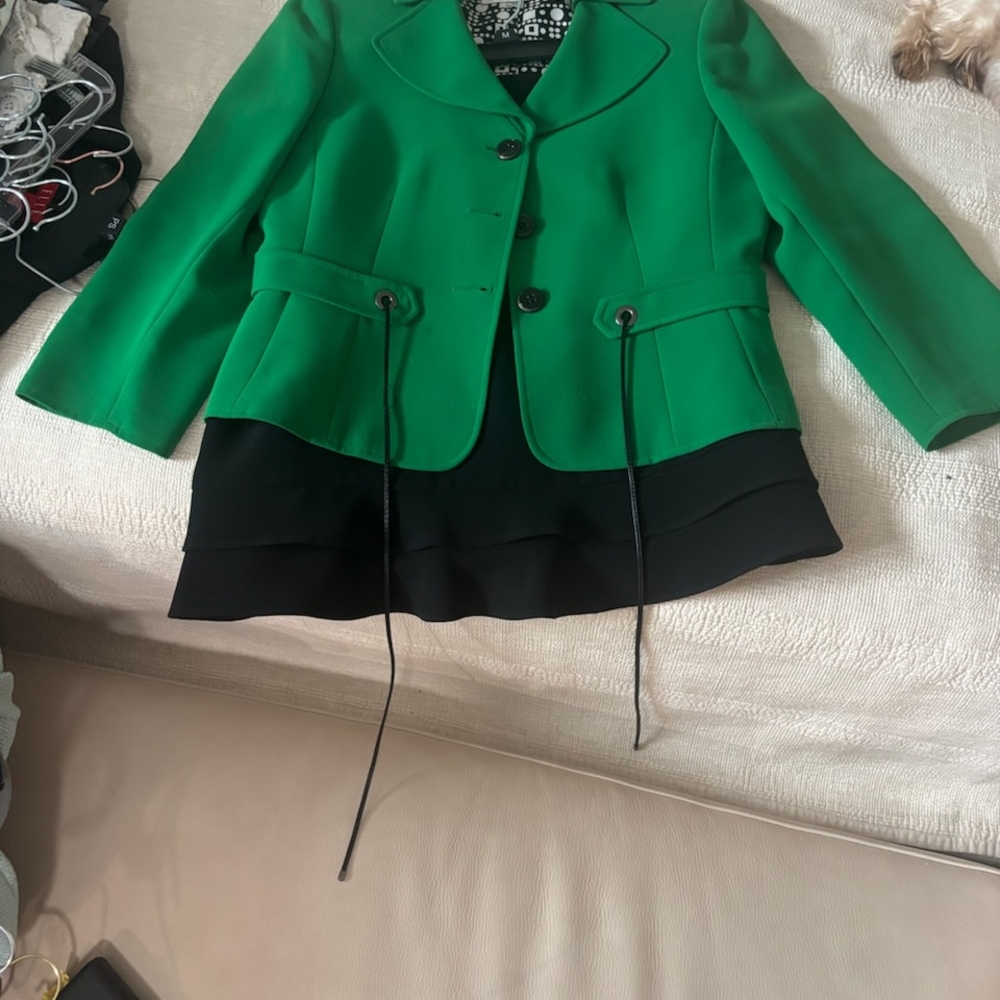 Tahari Green and Black Women's Blazer